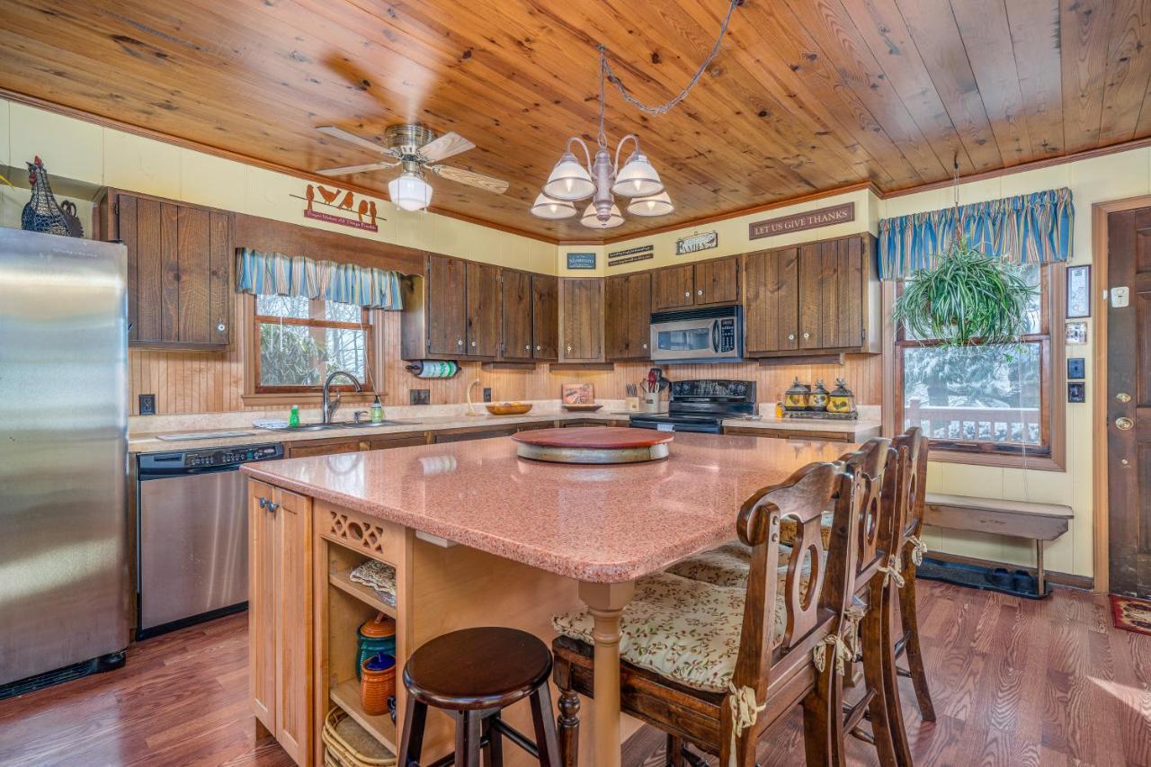 348 Skyland Villa Seven Devils Bagian luar foto